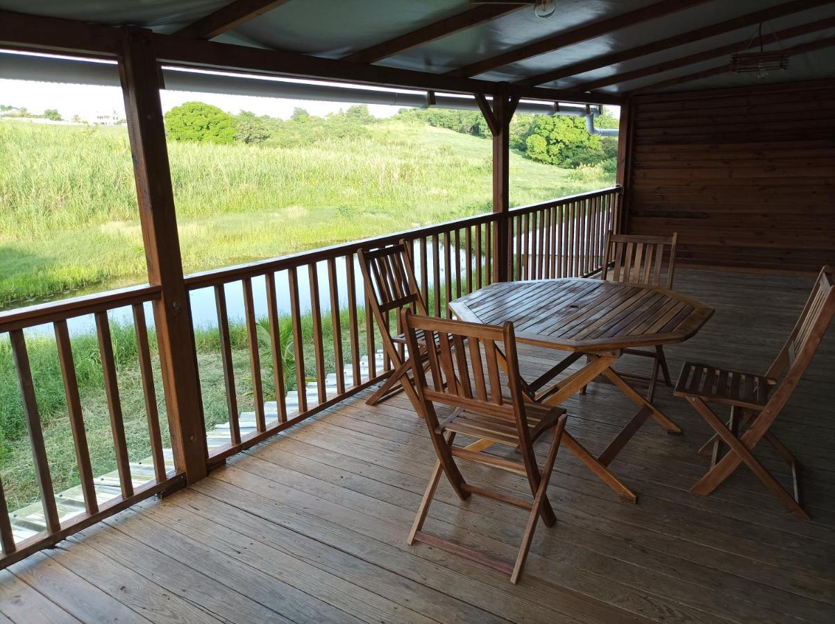 Villa Gwada Kitesurf Camp Sainte-Anne  Exterior foto